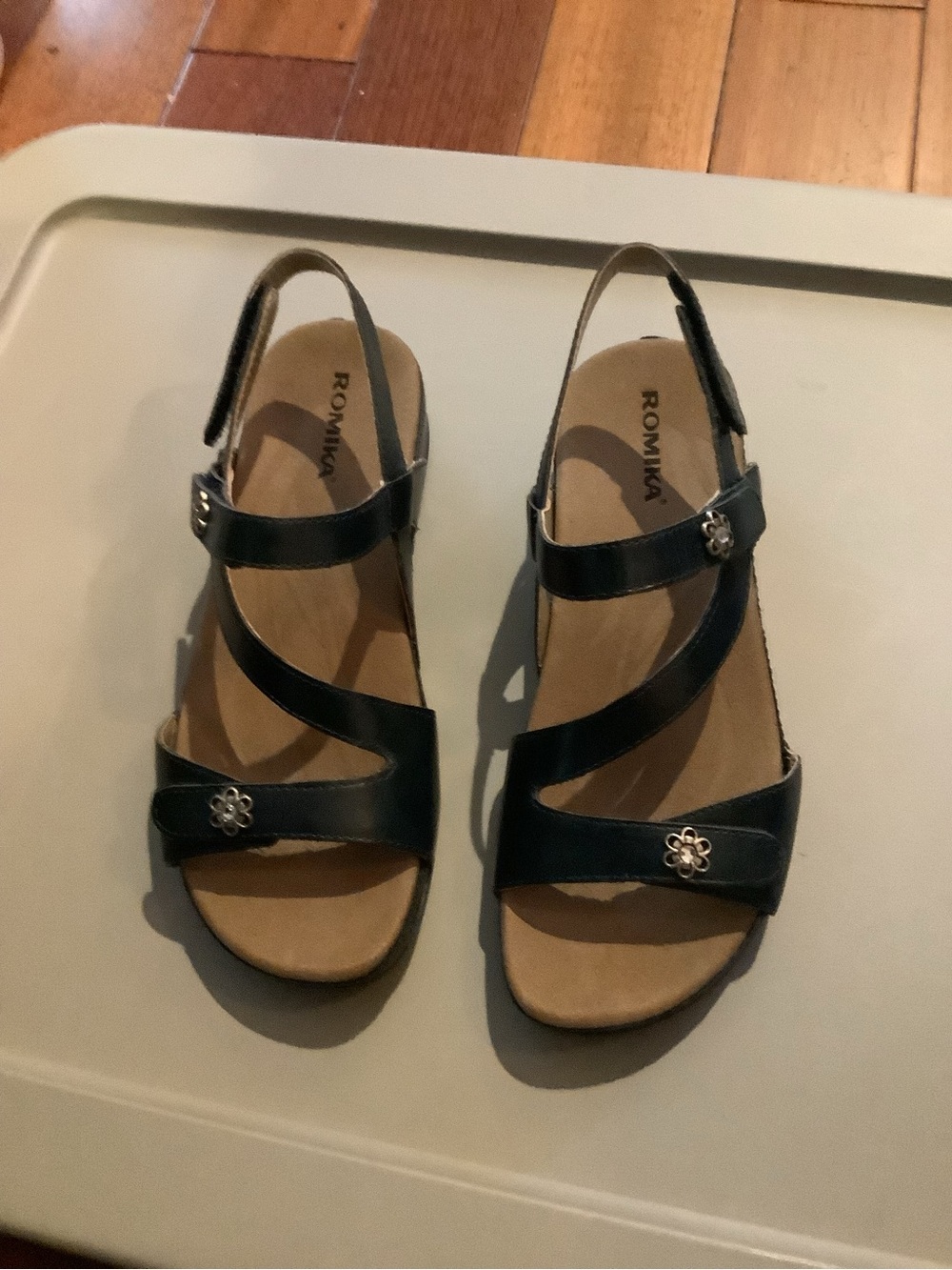 Romika Navy Strappy Leather Slingback Sandals with Floral Accent size 38